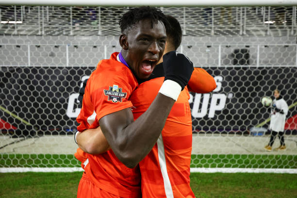 及对竞争的 及对竞争的