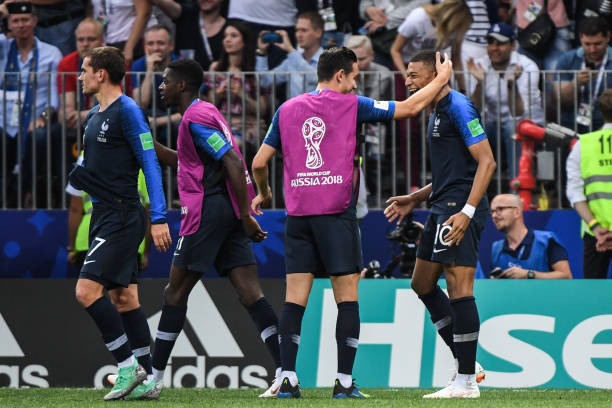 留了过去的 留了过去的