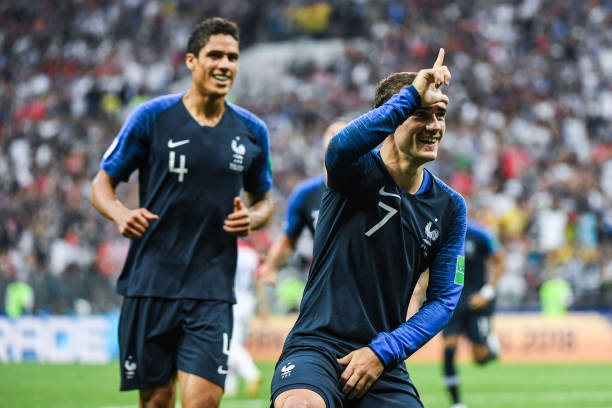 罗马诺：罗马签下韦斯利只是时间问题，转会费为2500万欧.